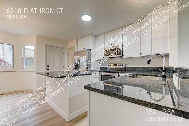 Building Photo - 6210 Flat Iron Ct