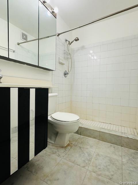 Building Photo - 147-20-147-35 35th Ave