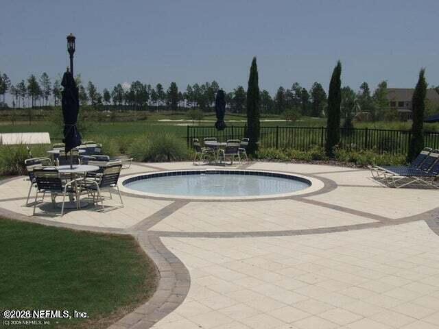 Building Photo - 1200 Stonehedge Trail Ln