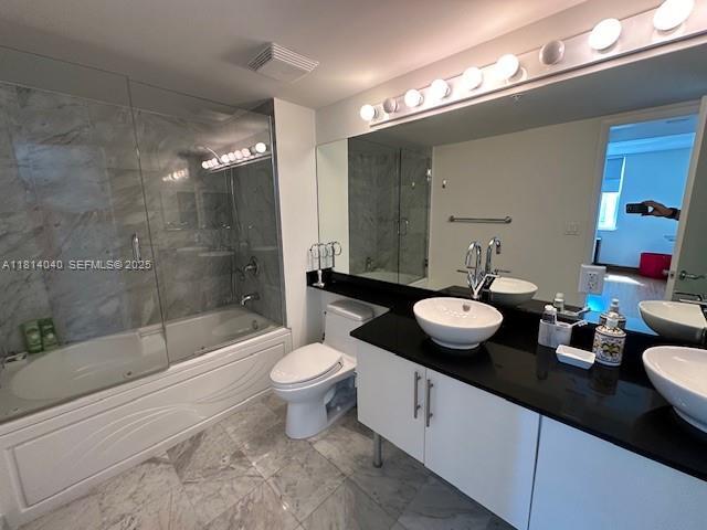 Building Photo - 31 SE 5th St