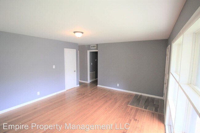 Building Photo - 3 br, 2 bath House - 3104 Acklen Dr SW