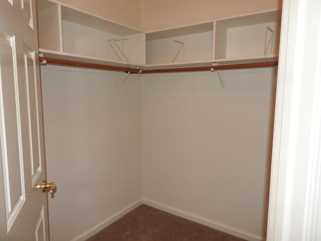 Building Photo - 154 Elkins Cir