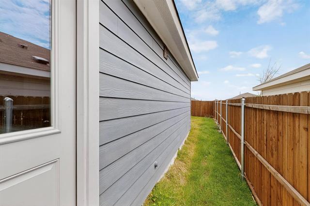 Building Photo - 9216 Grackle Pl