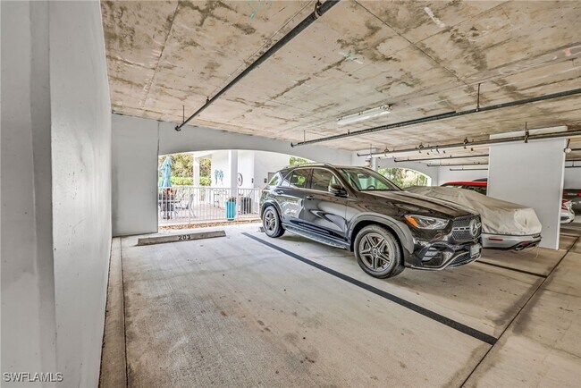 Building Photo - 28700 Trails Edge Blvd