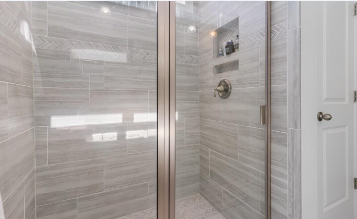 Building Photo - 905 Mildred Ct