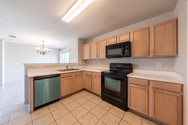 Building Photo - 520 Lewis Canyon Ln