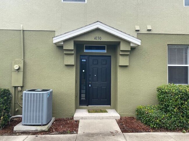 Building Photo - Rent Special-Wonderful 2/2 Townhome w/ Pond View in St. Cloud