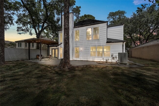 Building Photo - 15731 Steamboat Ln