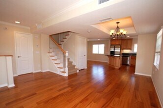 Building Photo - Great Condo in "The Bluffs" Community of Coastal Carlsbad!!