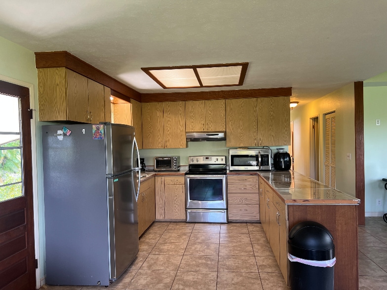 Building Photo - 15-2000-2000 19th Ave