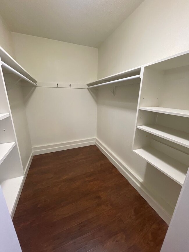 Building Photo - Newly Remodeled 4 Bedroom with a large fenced yard!