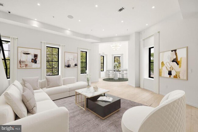 Building Photo - 1451 Maryland Ave NE