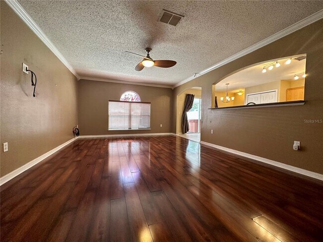 Building Photo - 11721 Ivy Flower Loop