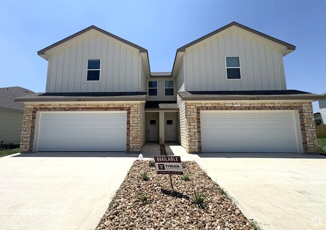 Building Photo - 1166 Lindsey Dr