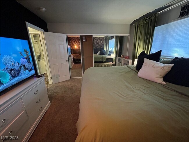 Building Photo - 1358 Lorilyn Ave