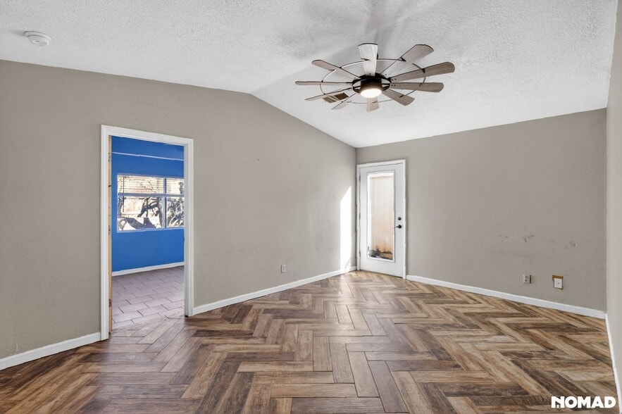 Building Photo - 1328 Rebecca Rd NE