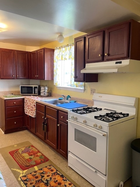 2nd Fl. - 2730 6th Ave