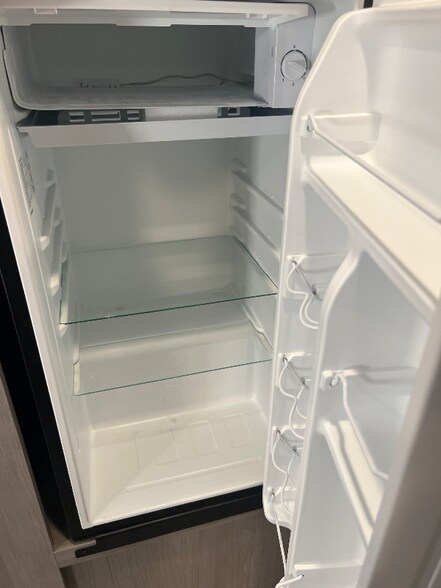 Building Photo - 1 undisclosed