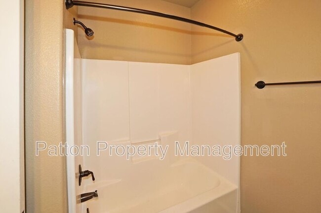 Building Photo - 7108 Beeson St