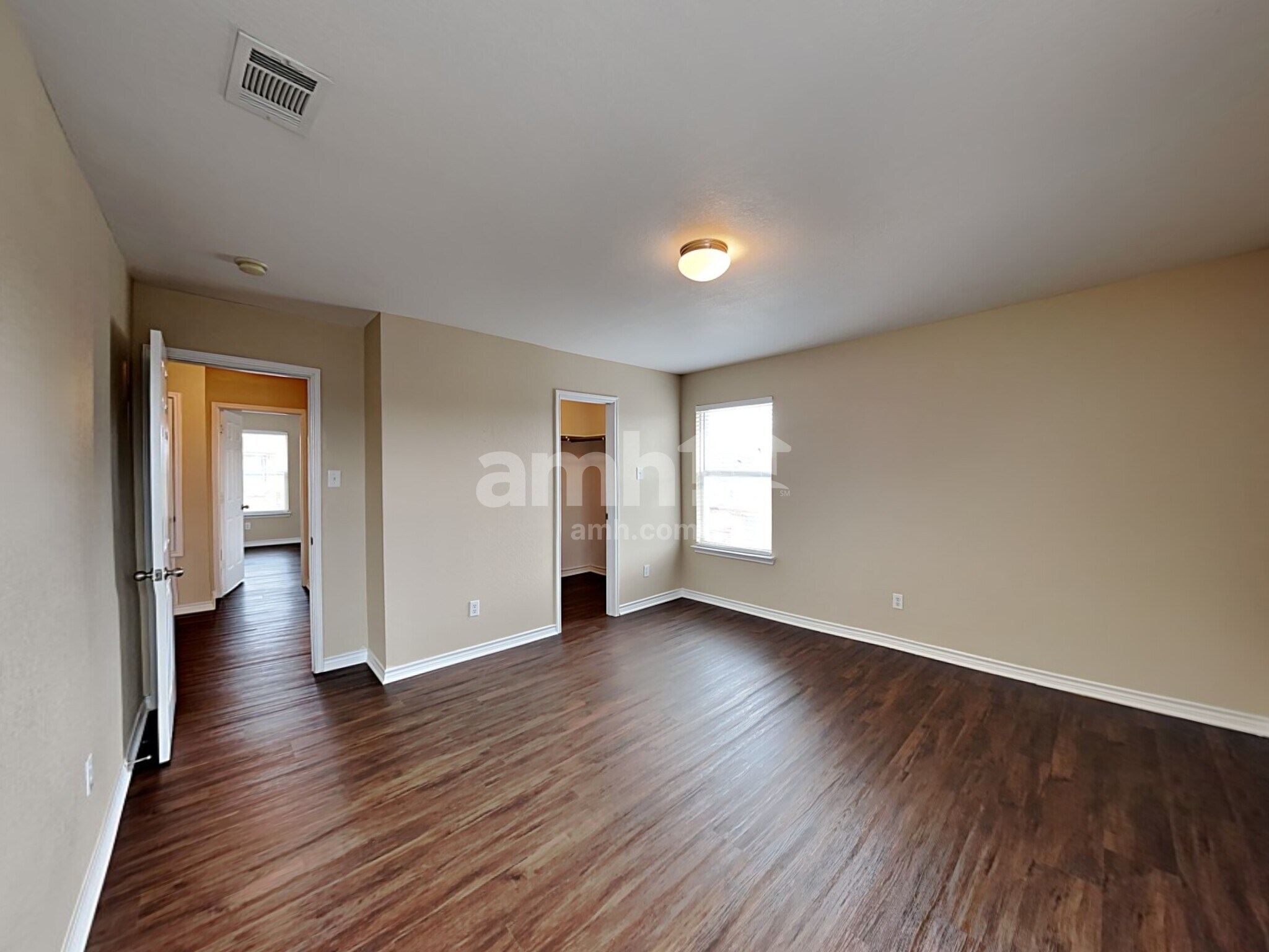 Building Photo - 5459 Montague Ln