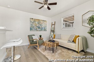 Primary Photo - 3409 Commercial Ave