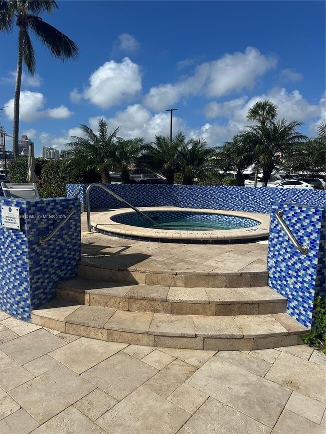 Building Photo - 19707 Turnberry Way