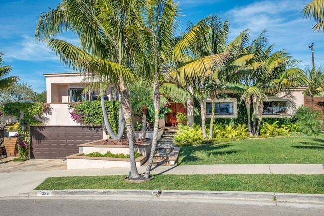 Building Photo - Spectacular View Home for Lease in Bel Air Knolls