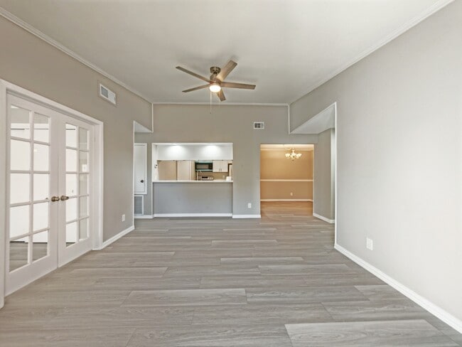 Building Photo - 8100 Cambridge St