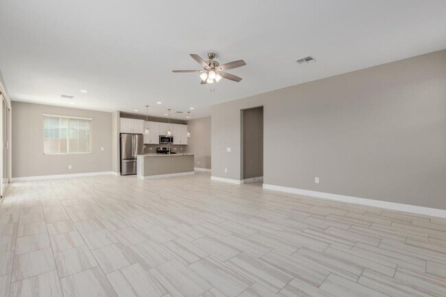 Building Photo - 6711 E Via Arroyo Largo