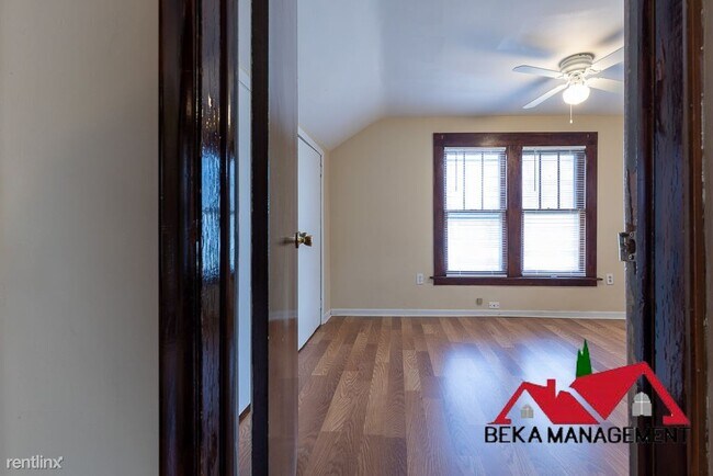 Building Photo - 2 br, 1 bath House - 18235 Brady