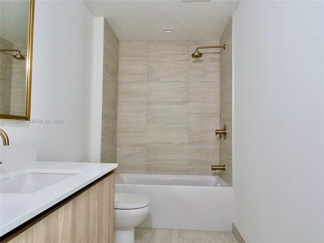 Building Photo - 77 SE 5th St