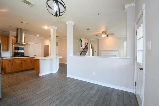 Building Photo - 18719 Racquet Sports Way