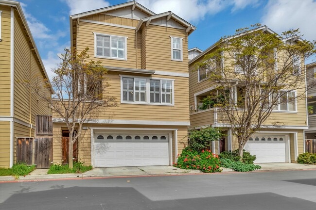 Building Photo - 5175 Trinity Park Dr