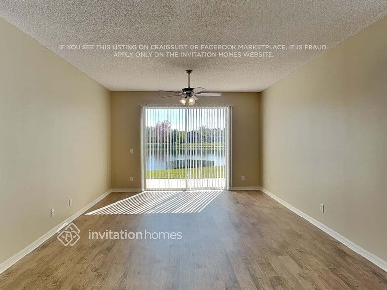 Building Photo - 4864 Adair Oak Dr