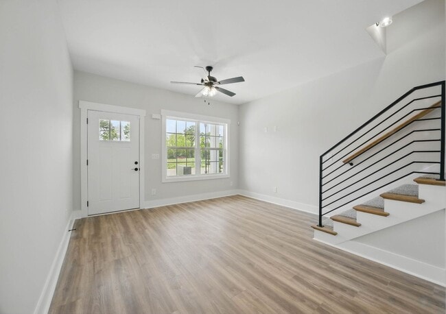 Building Photo - 4 Bedroom Pet Friendly Home For Rent Near ...