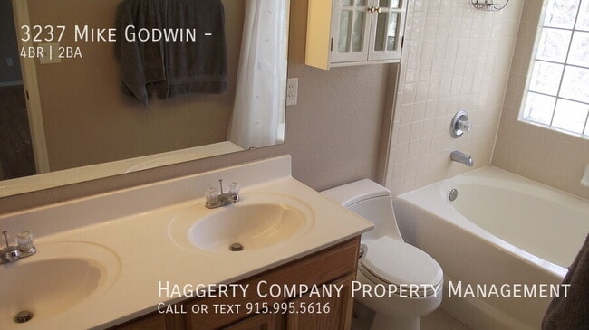 Building Photo - 3237 Mike Godwin Dr