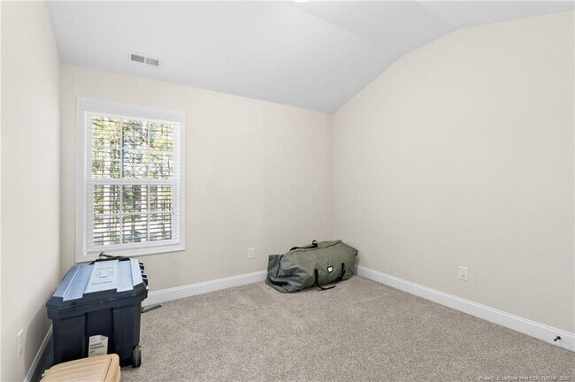 Building Photo - 597 Micahs Way N