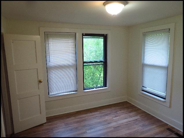 Building Photo - 3706 Edison Ave