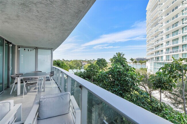 Building Photo - 6620 Indian Creek Dr