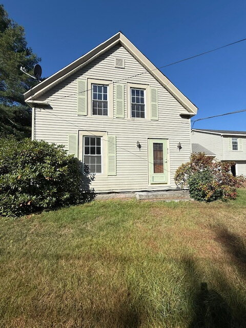 Building Photo - 716 Empire Rd