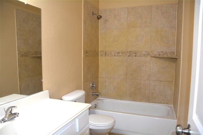 Building Photo - 10916 Panther Ct