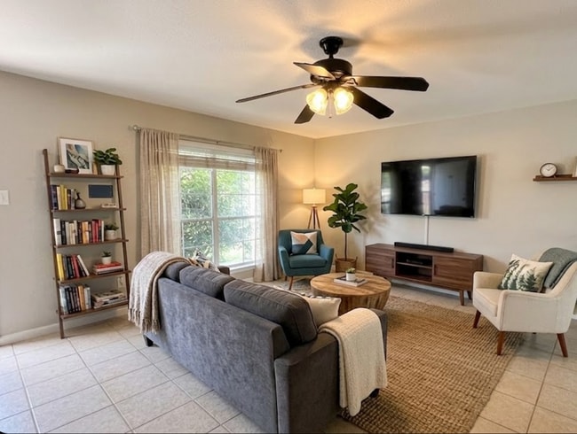 Building Photo - AVAILABLE NOW; APPLY AT OUR WEBSITE TODAY!!