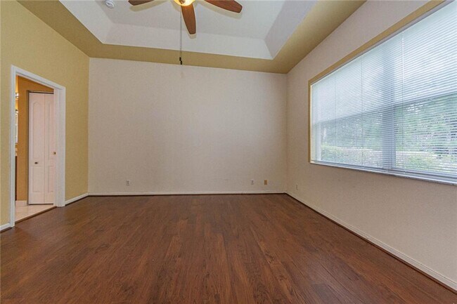 Building Photo - 5717 Spanish River Rd