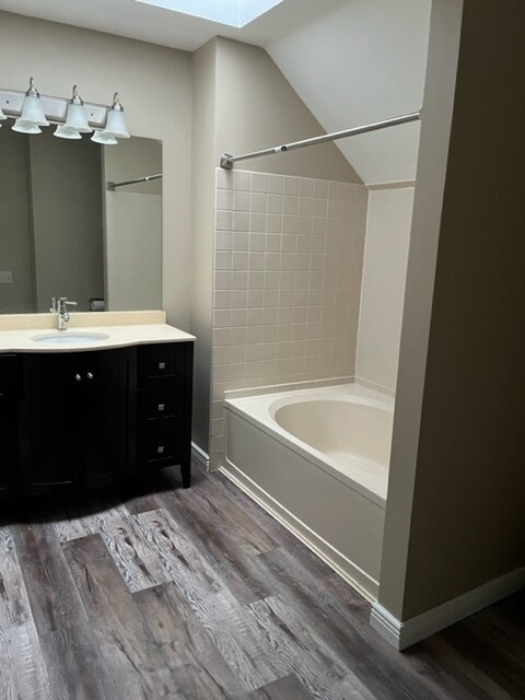 Building Photo - 1438 W Sapphire Dr