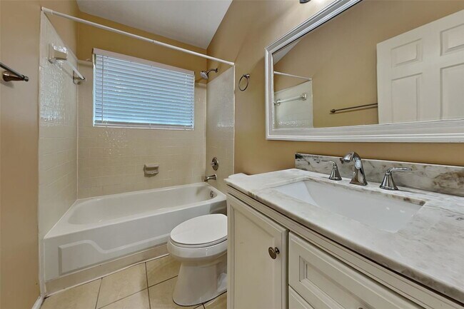 Building Photo - 151 E Pathfinders Cir