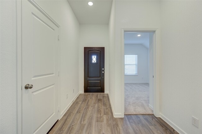 Building Photo - 5419 Tourmaline Wy