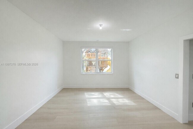 Building Photo - 3821 SW 167th Ave