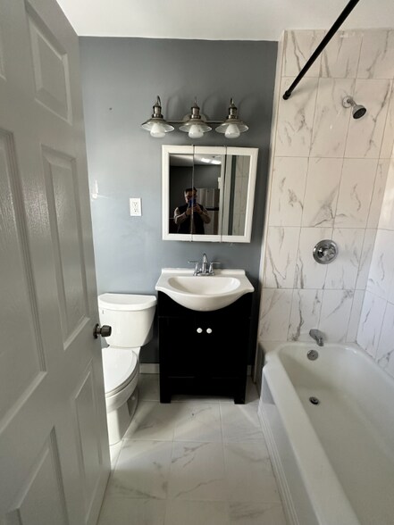 Building Photo - 20 Ashland Ave