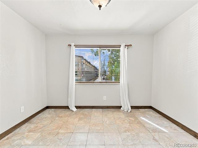 Building Photo - 3137 W 20th Ave
