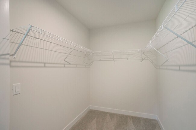 Building Photo - 711 Cottage Dr